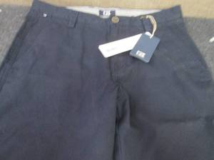 lot 189 image: 2 pr Cutter and Buck MCB00020 Mens...