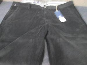 lot 208 image: 2 pr Cutter & Buck BCB00025 Mens Wa...