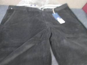lot 209 image: 2 pr Cutter & Buck BCB00025 Mens Wa...
