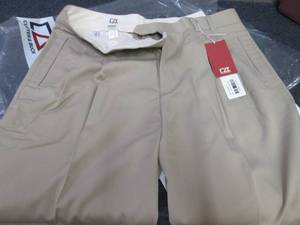 lot 214 image: Cutter & Buck mcb06393 Mens Gabardi...