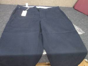 lot 231 image: 2 pr Cutter and Buck MCB00020 Mens...