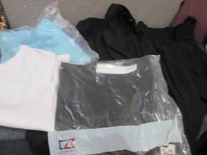 lot 236 image: 6 Assorted Size 6 PantsCapris...
