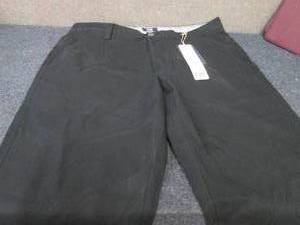 lot 243 image: 2 pr Cutter and Buck MCB00020 Mens...
