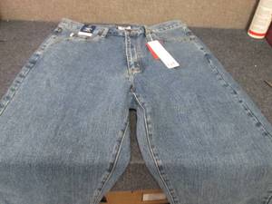 lot 267 image: Cutter & Buck Mens 5 Pocket Jeans ...