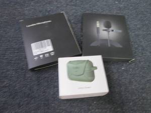 lot 275 image: 2 Lavalier Mini Microphones, Air Bu...