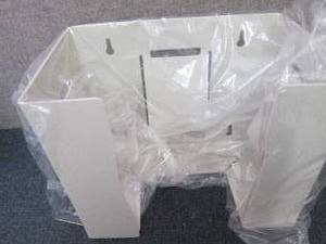lot 336 image: 4 ea Bowman Dispenser Accessories...
