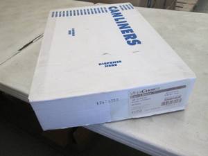 lot 344 image: Case of 100 38x58 inch 60 Gallon Cl...