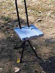 lot 413 image: Folding Chair
