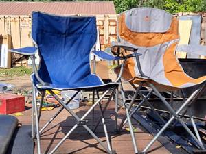 lot 461 image: Lot of (2) Folding Camp Chairs