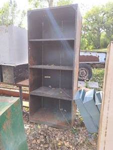 lot 547 image: Metal Bookcase 4-tier