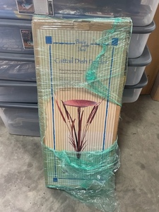 lot 144 image: Cattail Dish Birdfeeder