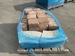 lot 29 image: Wall Blocks
