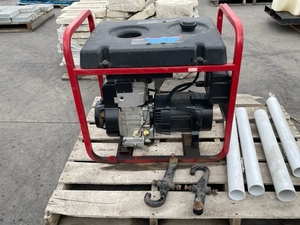 lot 55 image: Generac SVP-5000 Portable Generator