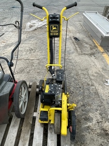 lot 59 image: John Deere Edger