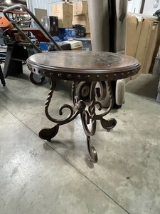 lot 92 image: Round End Table