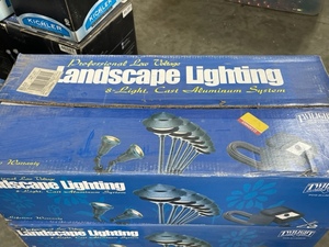 lot 104 image: 8 Light Low Voltage Landscape Lighting NEW