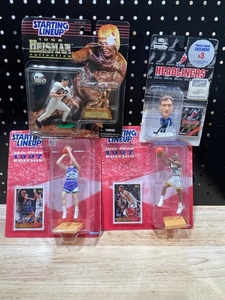 lot 43 image: Sports Action Figures and Cards