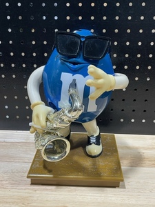 lot 60 image: M&Ms Saxaphone Player