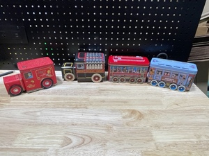 lot 63 image: Hershey Candy Metal Tins