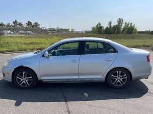 lot 22 image: 2006 Volkswagen Jetta 2.5