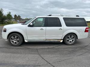 lot 18C image: 2009 Ford Expedition EL Limited - 4X4 - 2 OWNERS