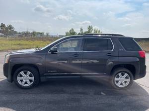 lot 17 image: 2015 GMC Terrain SLE-2 - 2 OWNERS