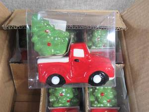 lot 83 image: Box of 6 Christmas Salt n Pepper Shakers-Truck Hauling Tree