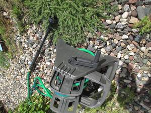 lot 204 image: Hose reel with sprayer