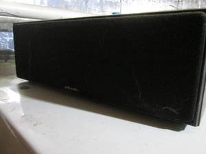 lot 153 image: Polk Audio bar speaker