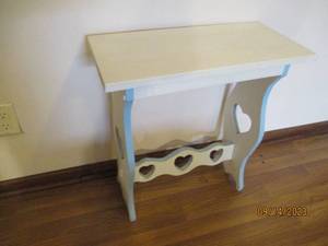 lot 117 image: Heart themed wooden side table