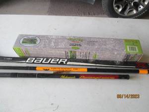 lot 94 image: Bauer Hockey stick, Big dog hunters ground blind and Shakespeare pan fishing pole