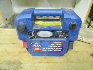 lot 13 image: Peak Performance 800amp compact battery jump start system and power supply