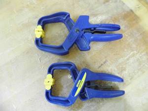 lot 31 image: Pair of Irwin trigger grip clamps