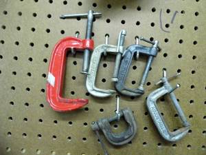 lot 52 image: Collection of assorted c-clamps