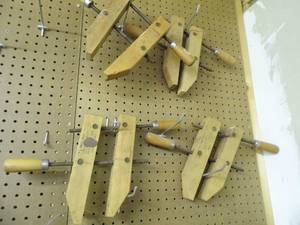 lot 61 image: Wooden woodworking clamps