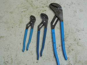 lot 270 image: Trio of assorted size Channel Lock wrenches