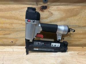 lot 14 image: PORTER-CABLE BN200SB 18 Gauge 2 in. Brad Nailer