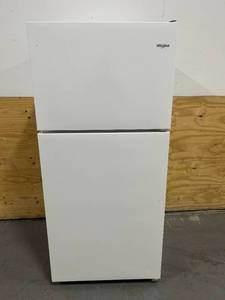 lot 9 image: WHIRLPOOL WRT318FZDW09 Refrigerator Top Freezer (072723242)