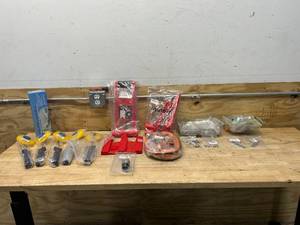 lot 95 image: Lot of Various Items