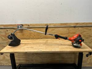 lot 20 image: ECHO 21.2 cc Gas 2-Stroke Curved Shaft String Trimmer with Rapid-Loader Trimmer Head