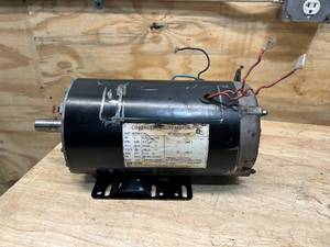 lot 102 image: Compressor Motor