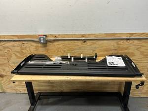lot 107 image: Stromberg Carlson 4000 Series Louvered Tailgate