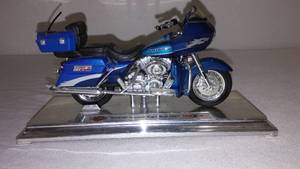 lot 510 image: Harley-Davidson FLTRSEI 2 Screamin Eagle Road Glide Model Motorcycle.