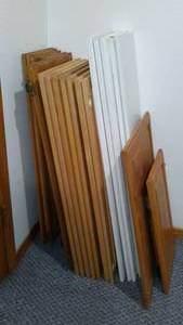 lot 639 image: Variety Cabinet Doors (20)