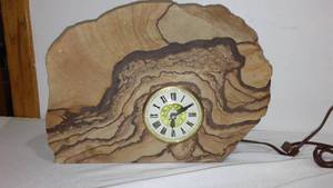 lot 654 image: Geo Clock- Excellent Heavy.