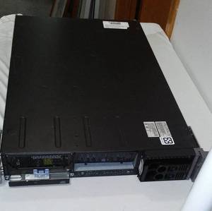 lot 670 image: HP Server rp3440 Electronics