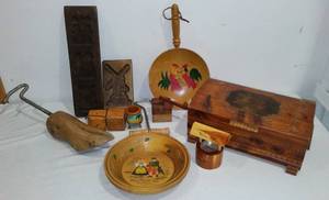 lot 689 image: Wood Decor. Jewelry Box, Shoe Stretcher, Dice And More.