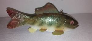 lot 774 image: Wood Spear Fishing Decoy .