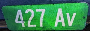 lot 722 image: 427 Av Metal Sign.