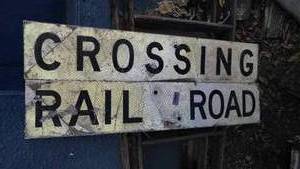 lot 724 image: Rail Road Crossing Sign.